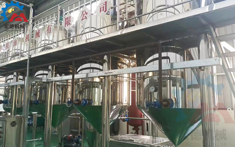 <a href=http://m.socialmediak.com/jinglian/ target=_blank class=infotextkey>精煉油設備</a>